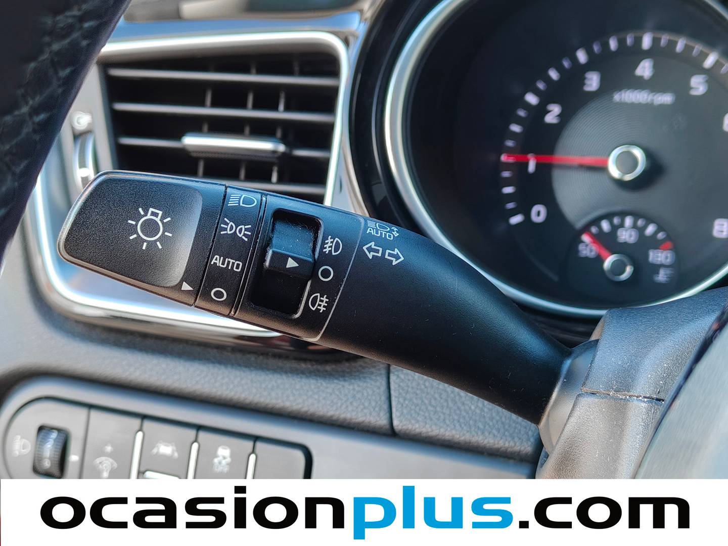 KIA XCeed KIA XCeed 1.0 T-GDi Tech (120 CV) seminuevo