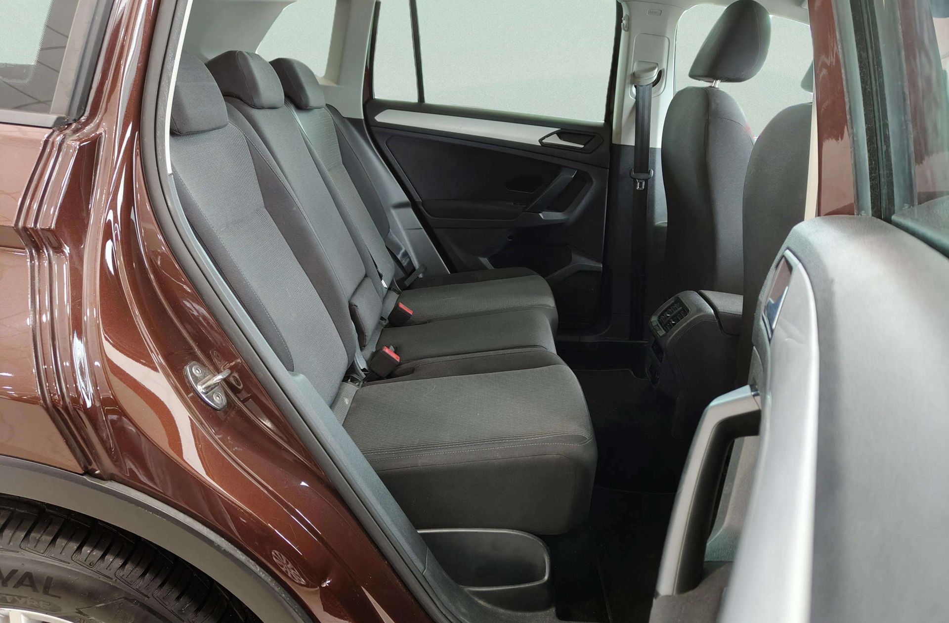 Volkswagen Tiguan 2.0 TDI - foto 19