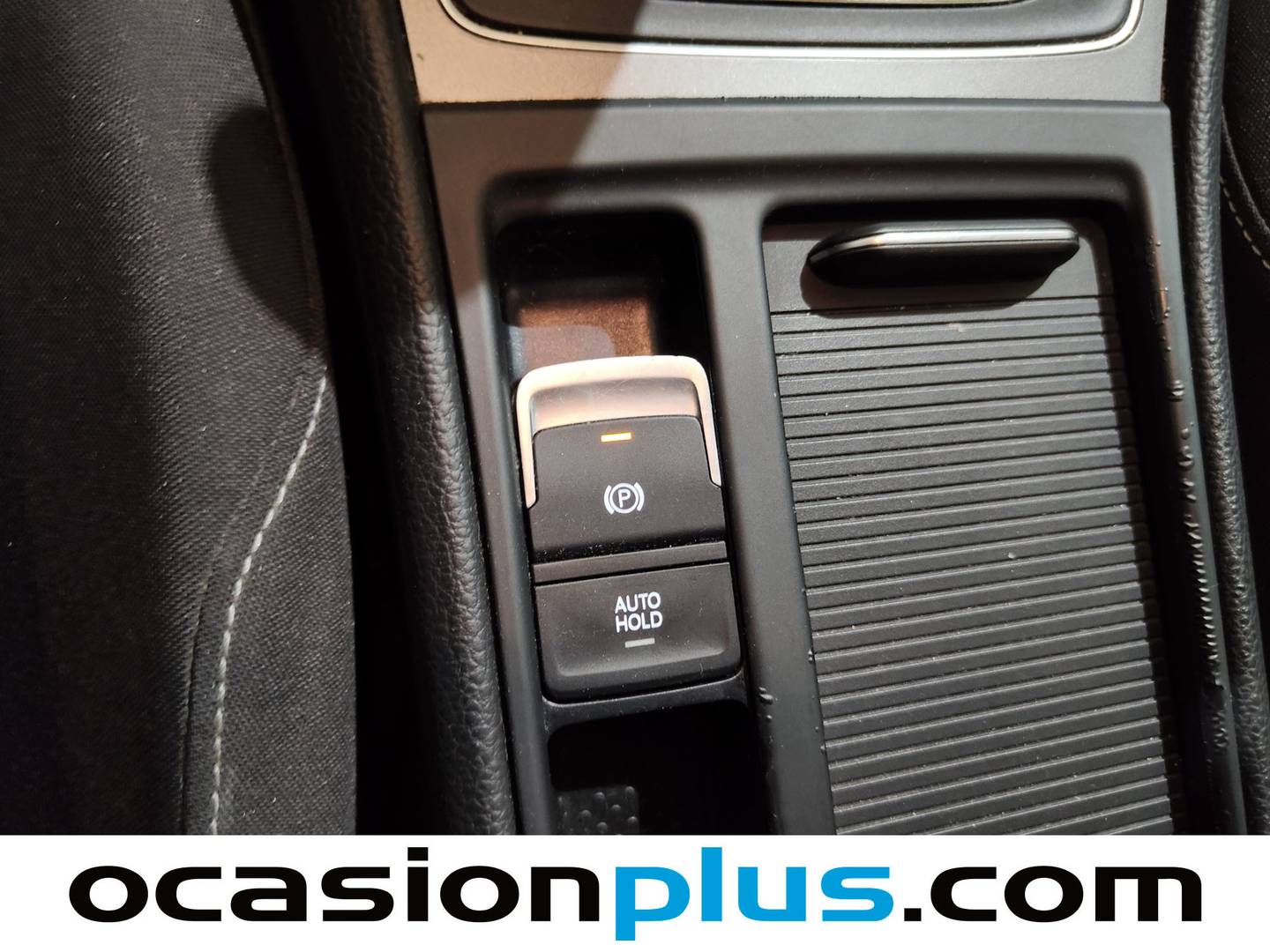 Equipamiento del Volkswagen Golf Volkswagen Golf Business 1.6 TDI BMT (110 CV)
