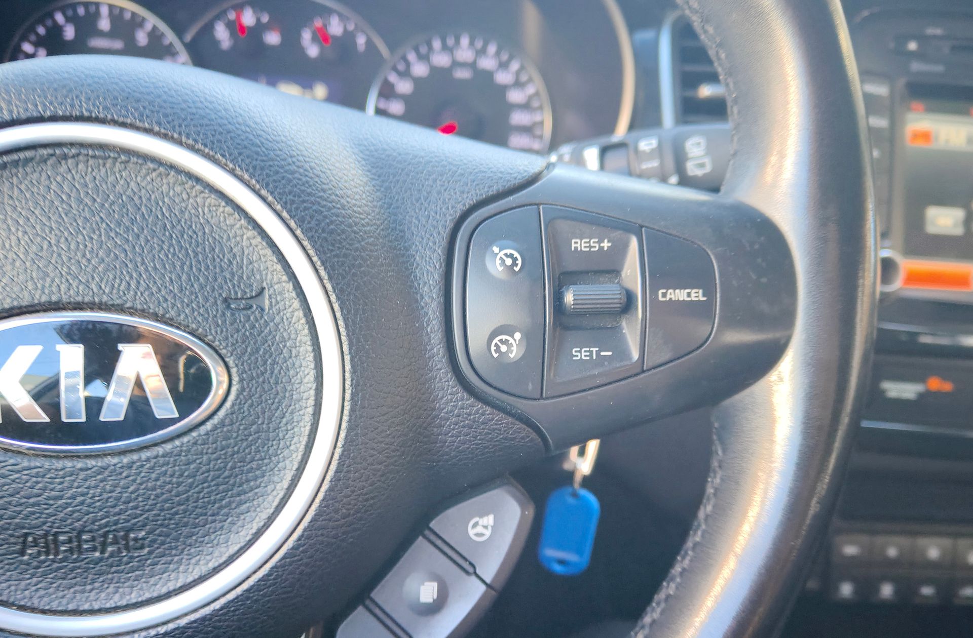 Kia Carens 1.6 GDi Eco-Dynamic x-Tech - foto 26