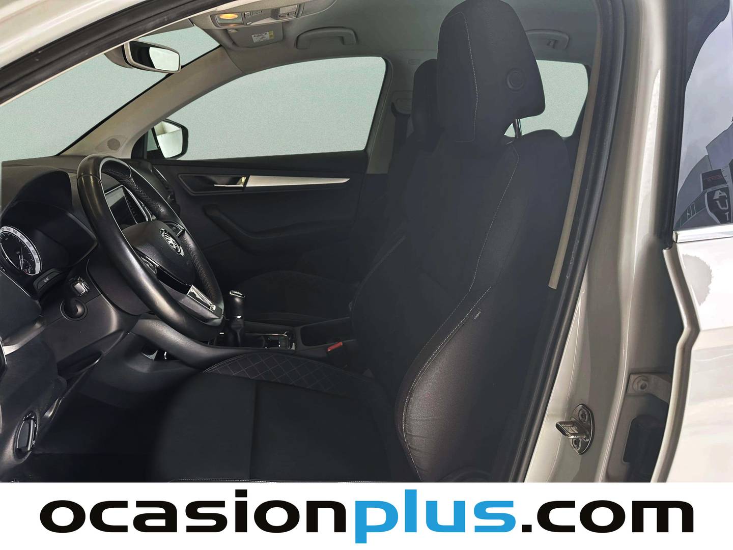 Foto asientos delanteros Skoda Karoq Skoda Karoq 1.6 TDI Like (115 CV)
