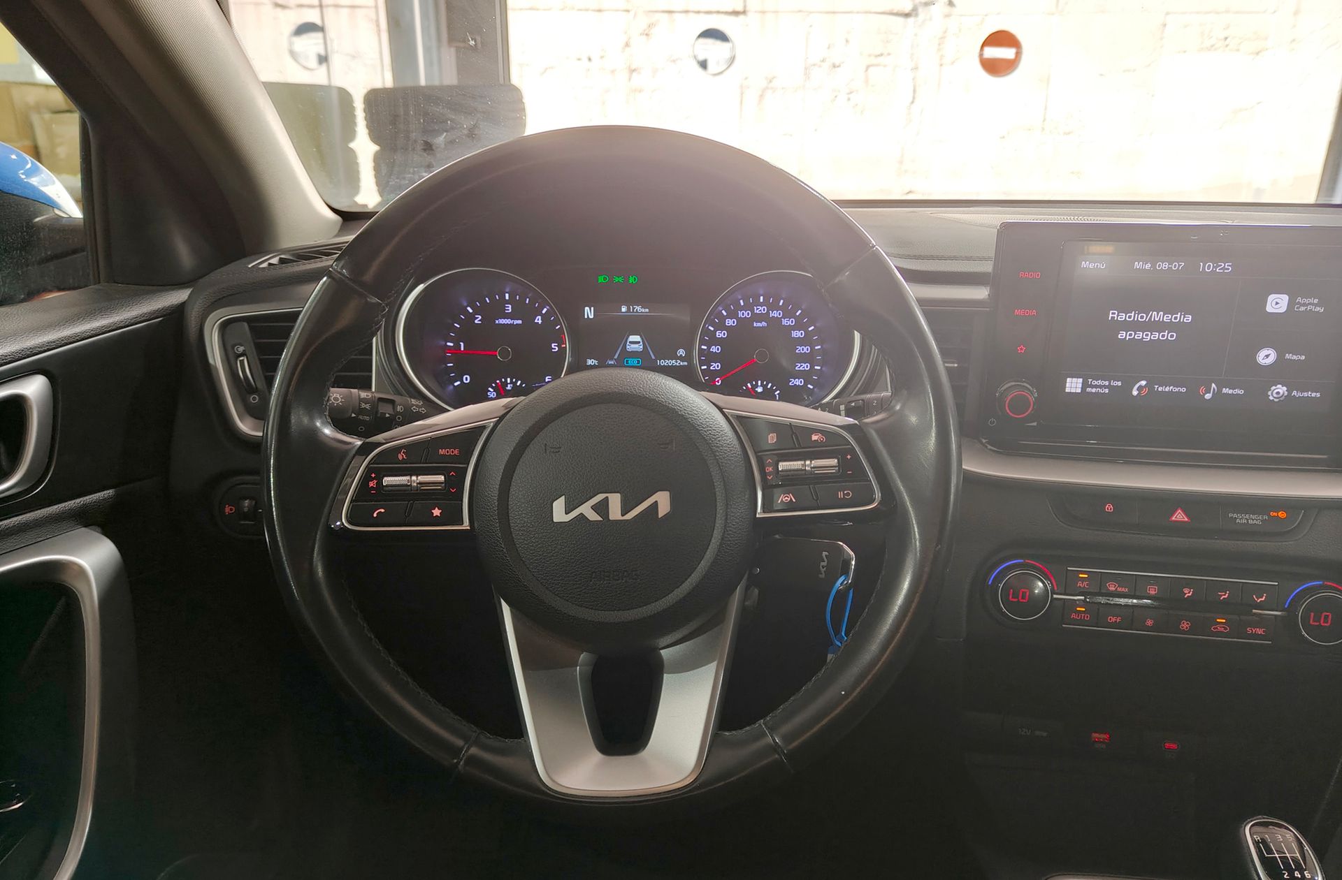 Kia Ceed 1.6 MHEV iMT Drive - foto 24