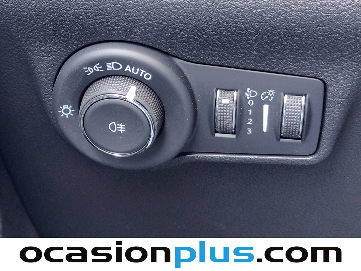 Foto Jeep Compass Jeep Compass eHybrid 1.5 MHEV Longitude DCT (130 CV)