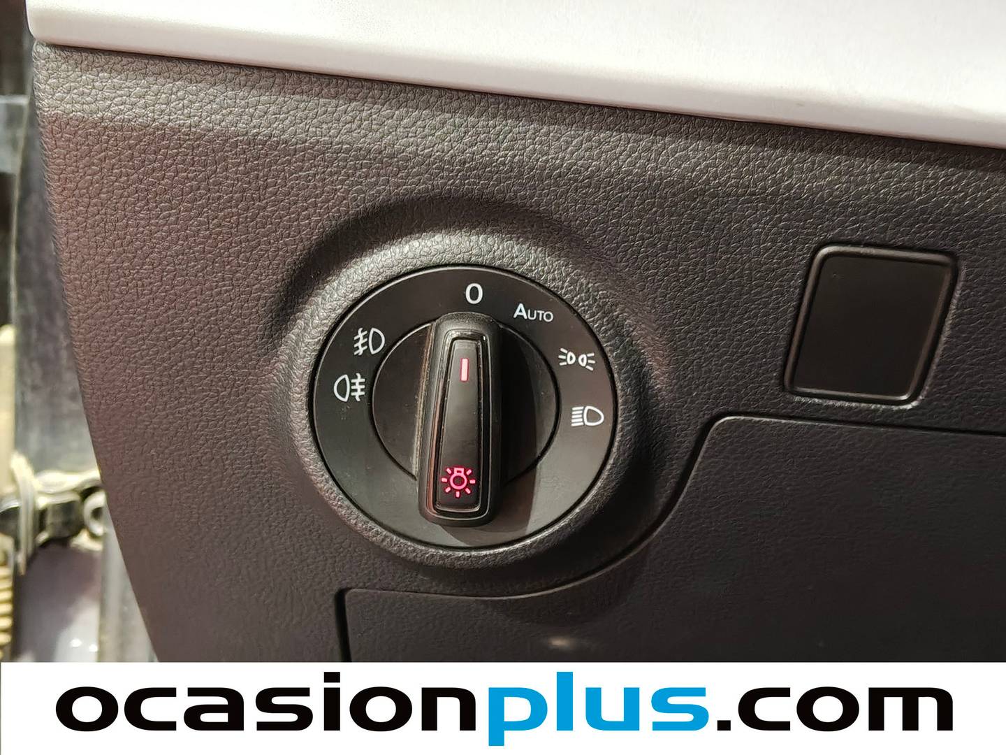 Seat Arona Seat Arona 1.0 TSI Style XL (110 CV) seminuevo