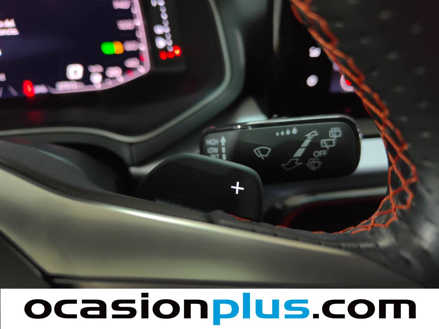 Foto Seat Arona SEAT Arona 1.5 TSI FR XL DSG (150 CV)