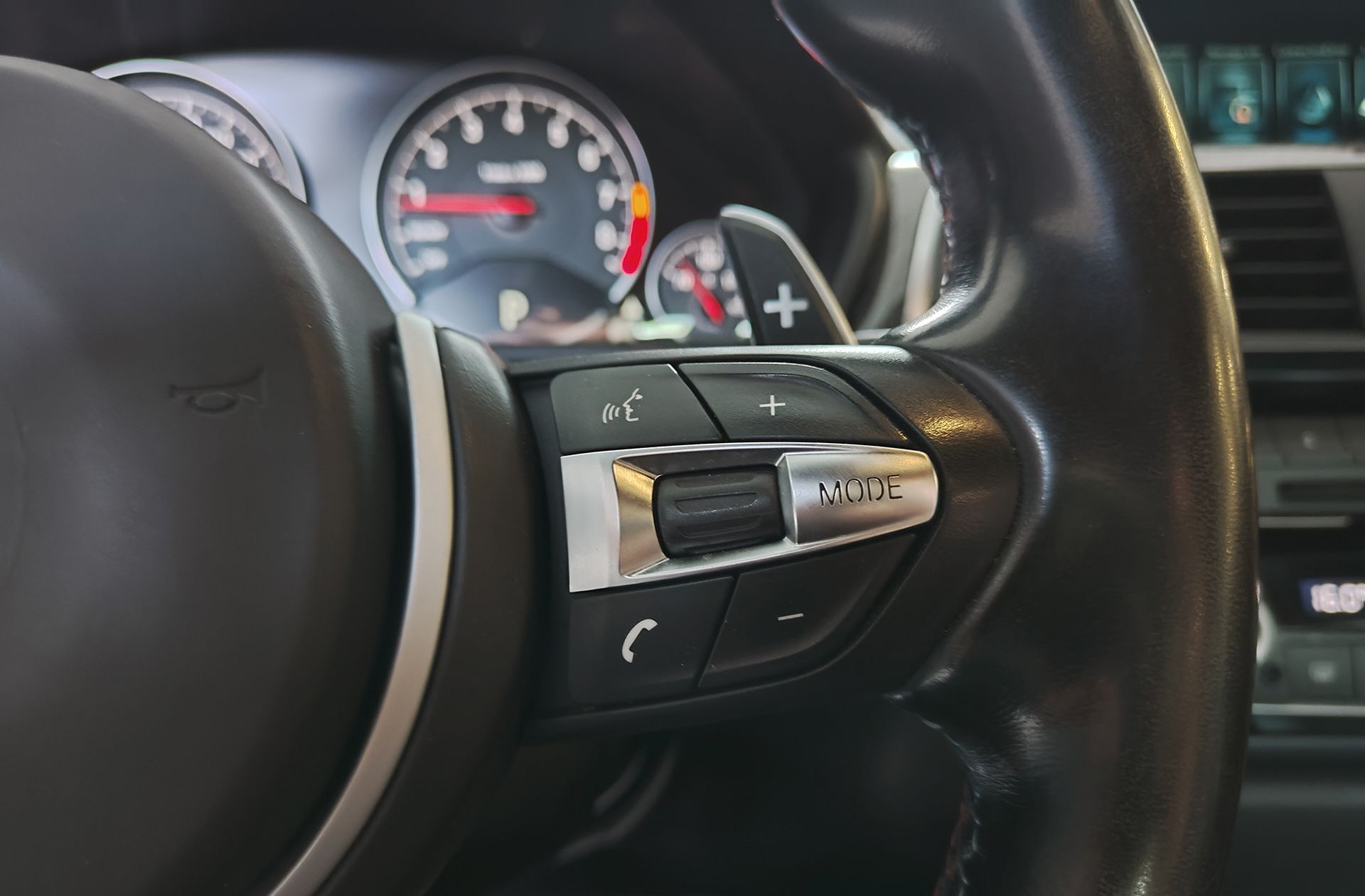 BMW Serie 4 M M4 Coupe - foto 29