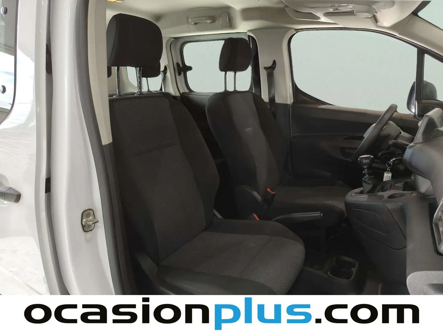 Foto Peugeot Rifter Peugeot Rifter Active Pack Business Standard BlueHDi (100 CV)