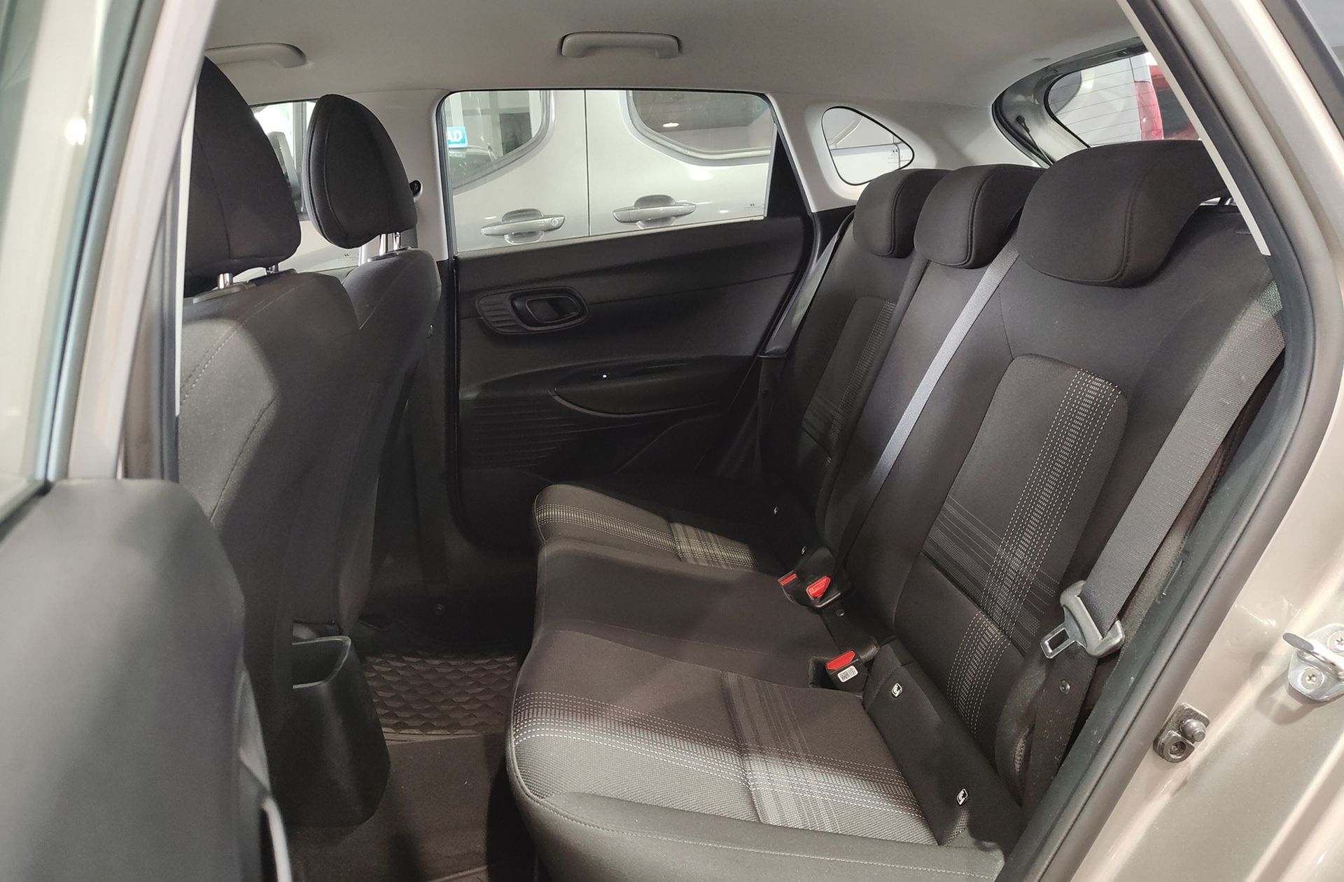 Hyundai i20 1.2 MPI SLE - foto 9