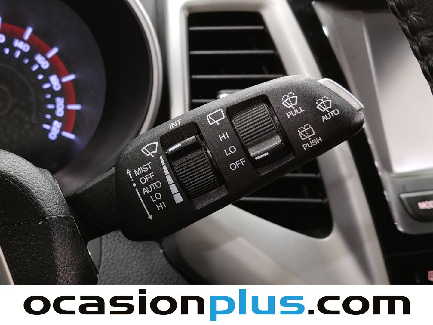 Equipamiento del SsangYong Tivoli SsangYong Tivoli G16 1.6 Limited 4x2 (128 CV)