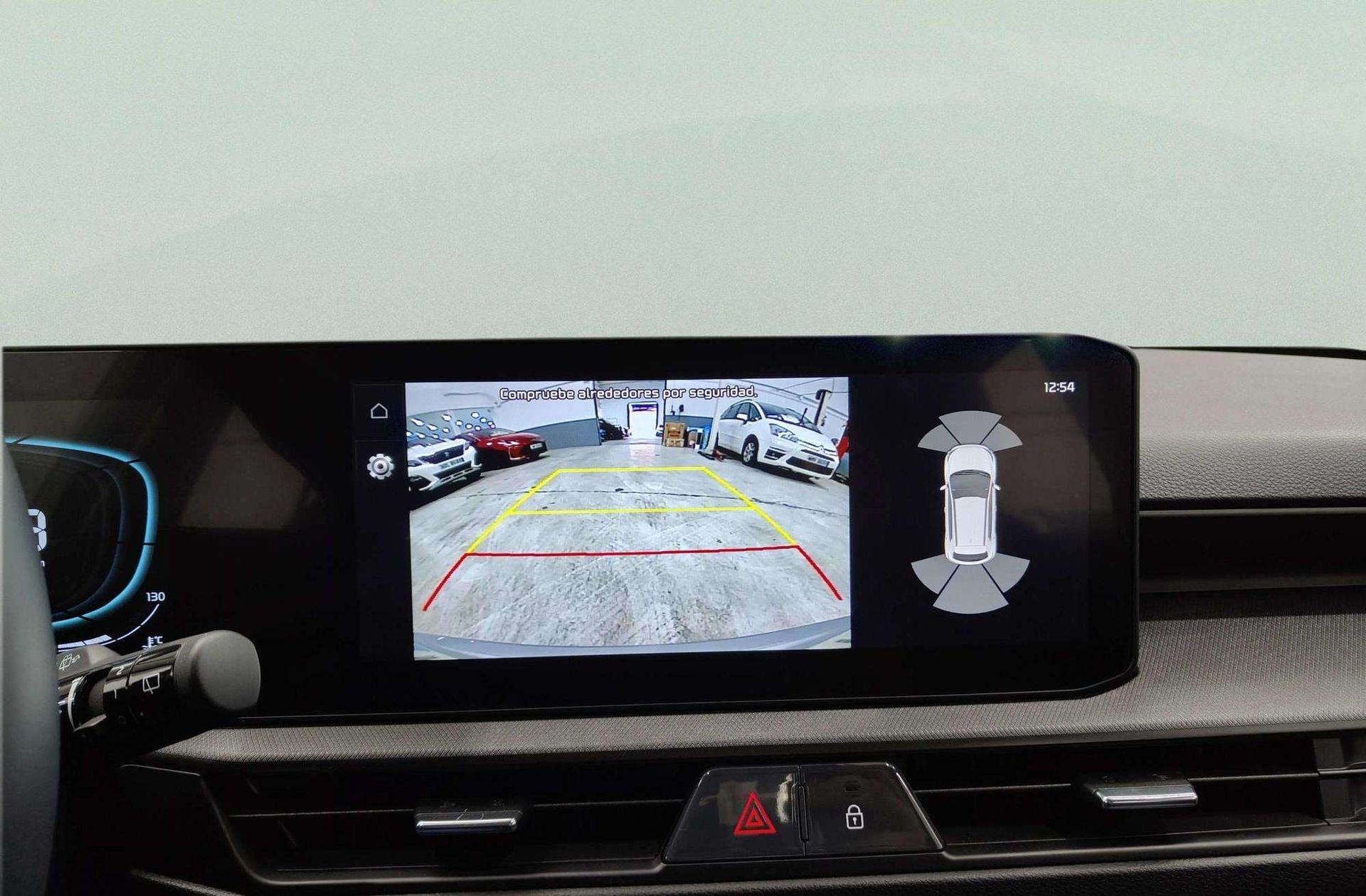 Kia Stonic 1.0 T-GDi MHEV Concept - foto 9