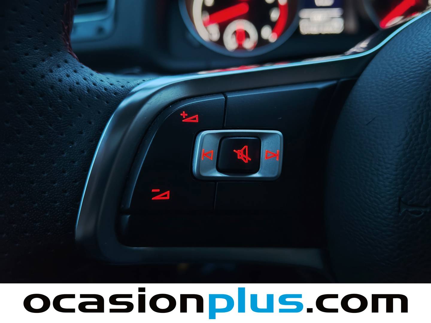 Foto Volkswagen Scirocco Volkswagen Scirocco Typhoon by R-Line 1.4 TSI BMT (125 CV)