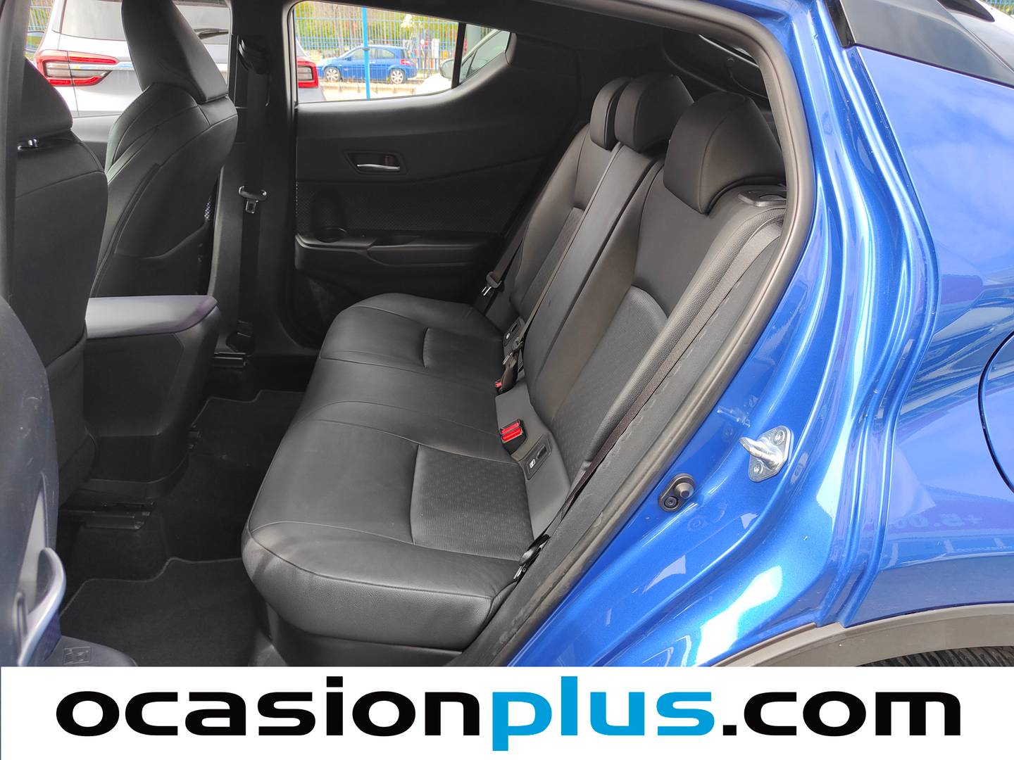 Foto asientos traseros Toyota C-HR Toyota C-HR 1.8 125H Dynamic Plus (122 CV)