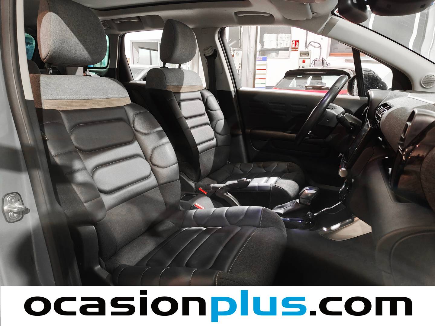 Foto Citroën C3 Aircross Citroën C3 Aircross PureTech 130 S&S Shine EAT6 96 kW (131 CV)