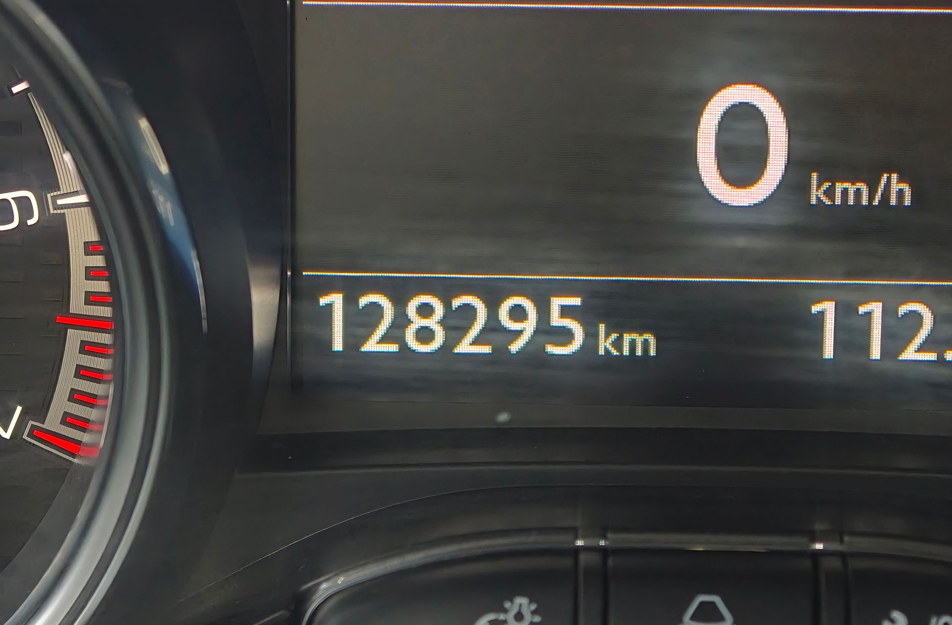 Peugeot 2008 PureTech 130 GT Line - foto 12