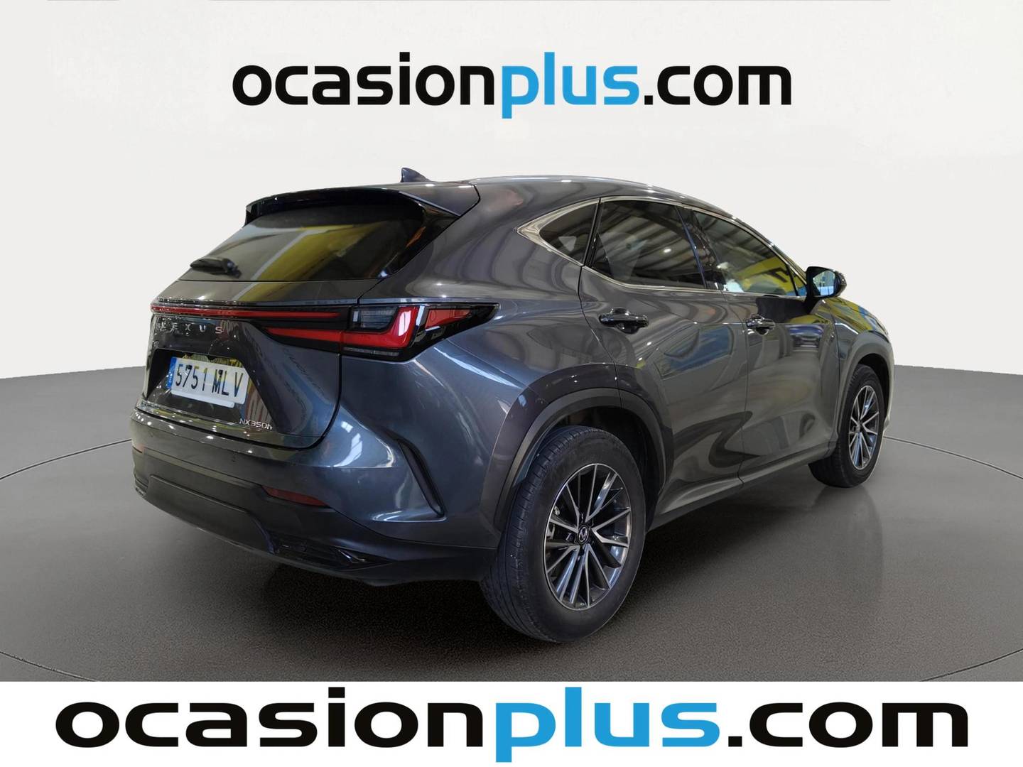 Foto trasera Lexus NX Lexus NX 350h Executive 2WD (242 CV) derecha