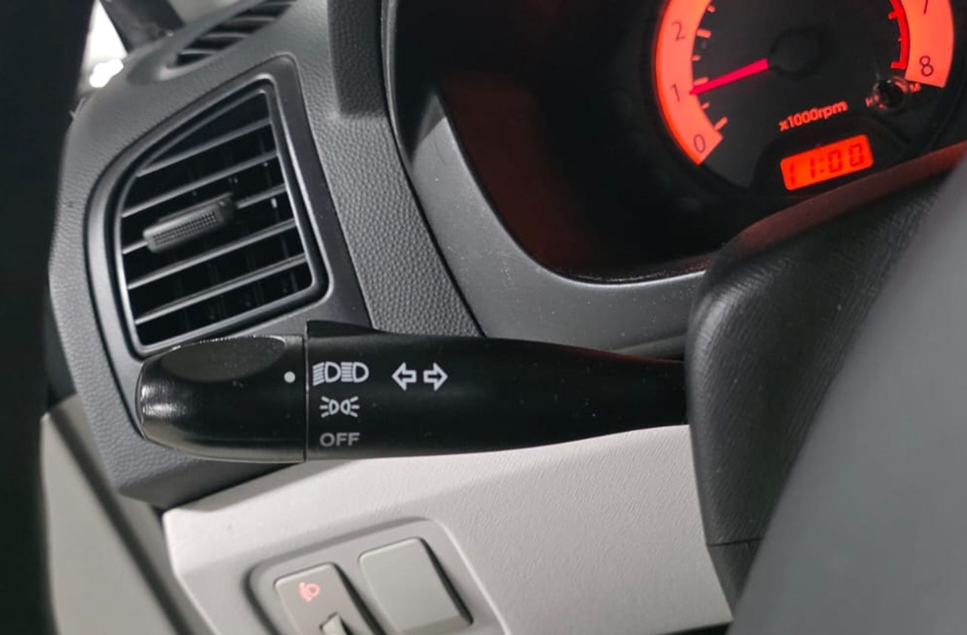 Kia Picanto 1.1 Active - foto 22