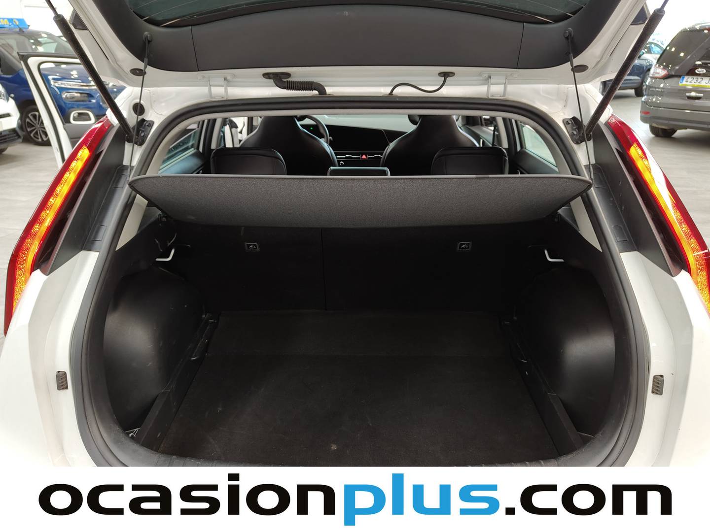 Foto KIA Niro Kia Niro 1.6 GDi HEV Híbrido Drive (141 CV)