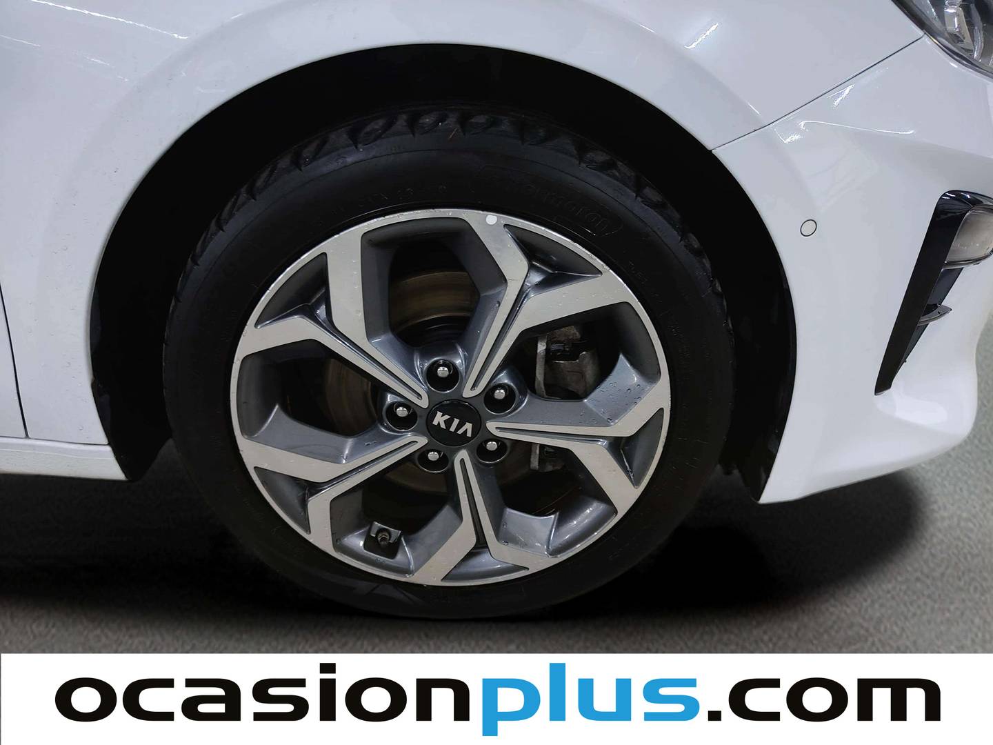 KIA Ceed KIA Ceed 1.4 T-GDi Launch Edition DCT (140 CV) seminuevo