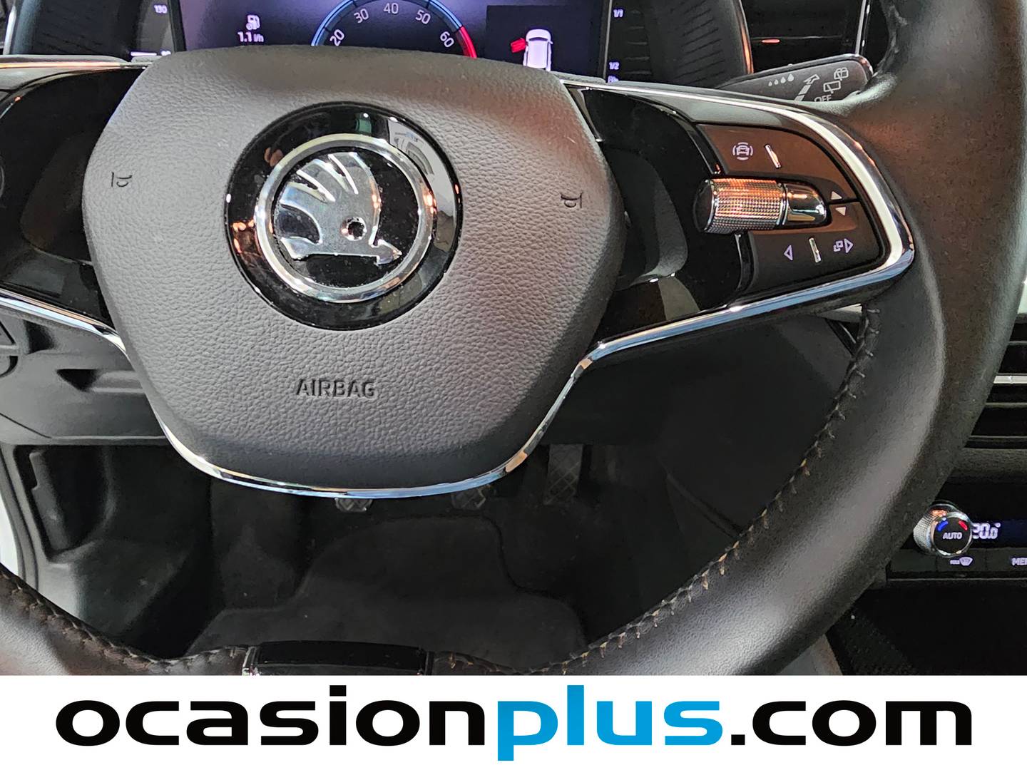 Skoda Kamiq Skoda Kamiq 1.0 TSI Ambition (95 CV) gasolina