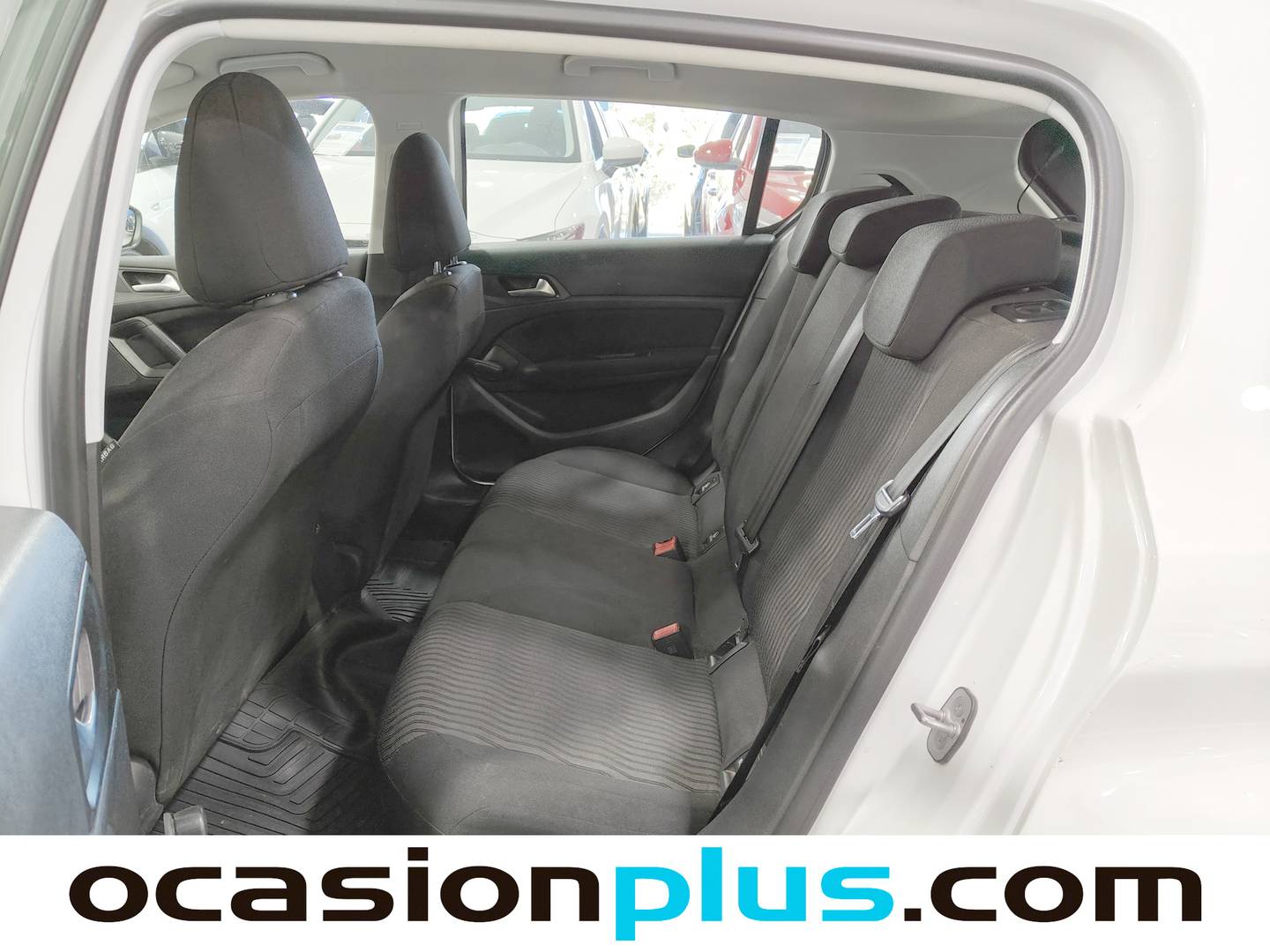 Foto Peugeot 308 Peugeot 308 1.6 HDI FAP Access (92 CV)