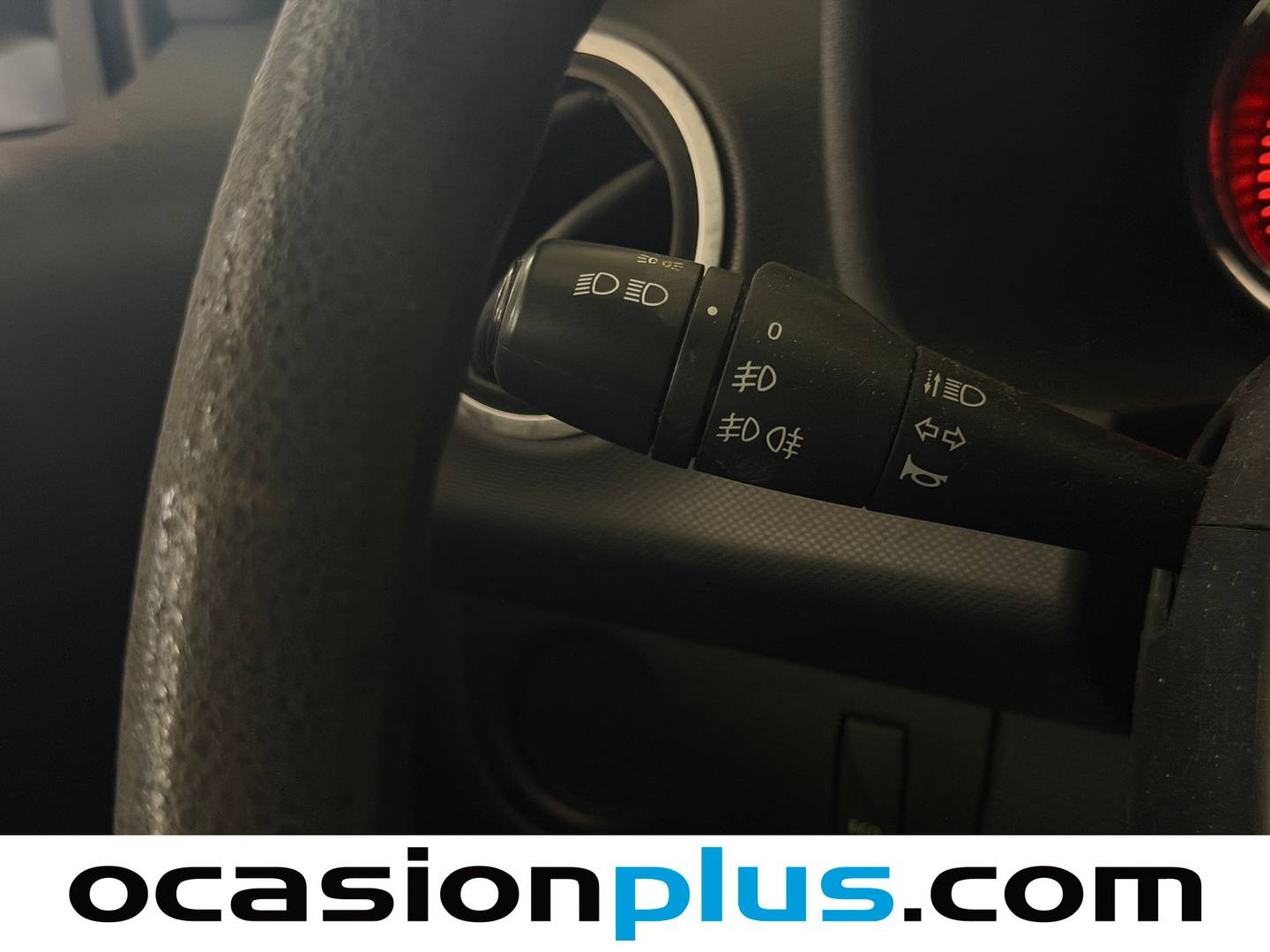 Extras y acabados del Dacia Sandero Dacia Sandero dCi 90 Stepway (90 CV)