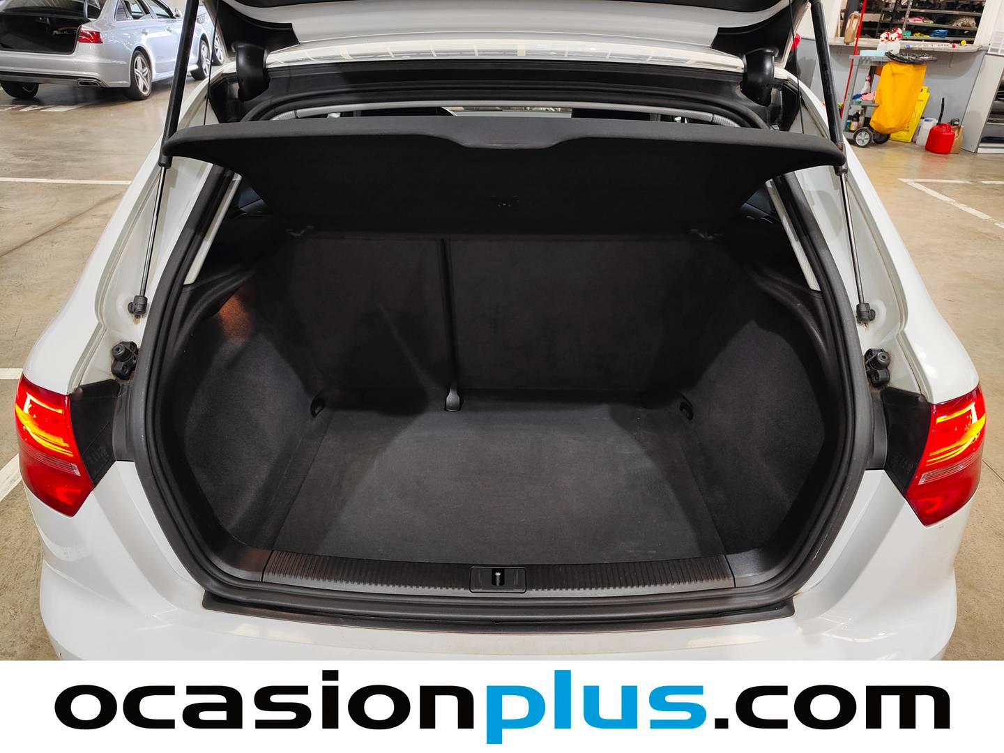 Fotos maletero Audi A3 Audi A3 Sportback Attraction 1.6 TDI (110 CV) S tronic