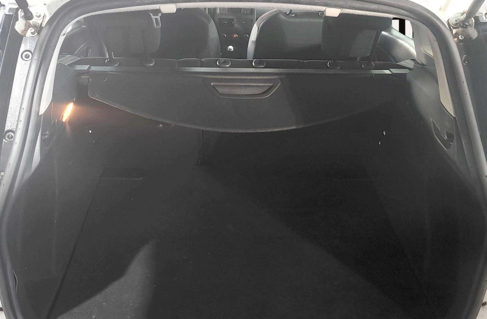 Renault Clio Sport Tourer 1.2 16V Authentique E6 - foto 14