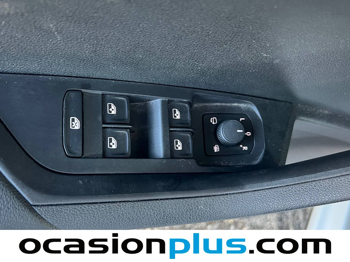 Foto Skoda Karoq Skoda Karoq 2.0 TDI Selection (115 CV)