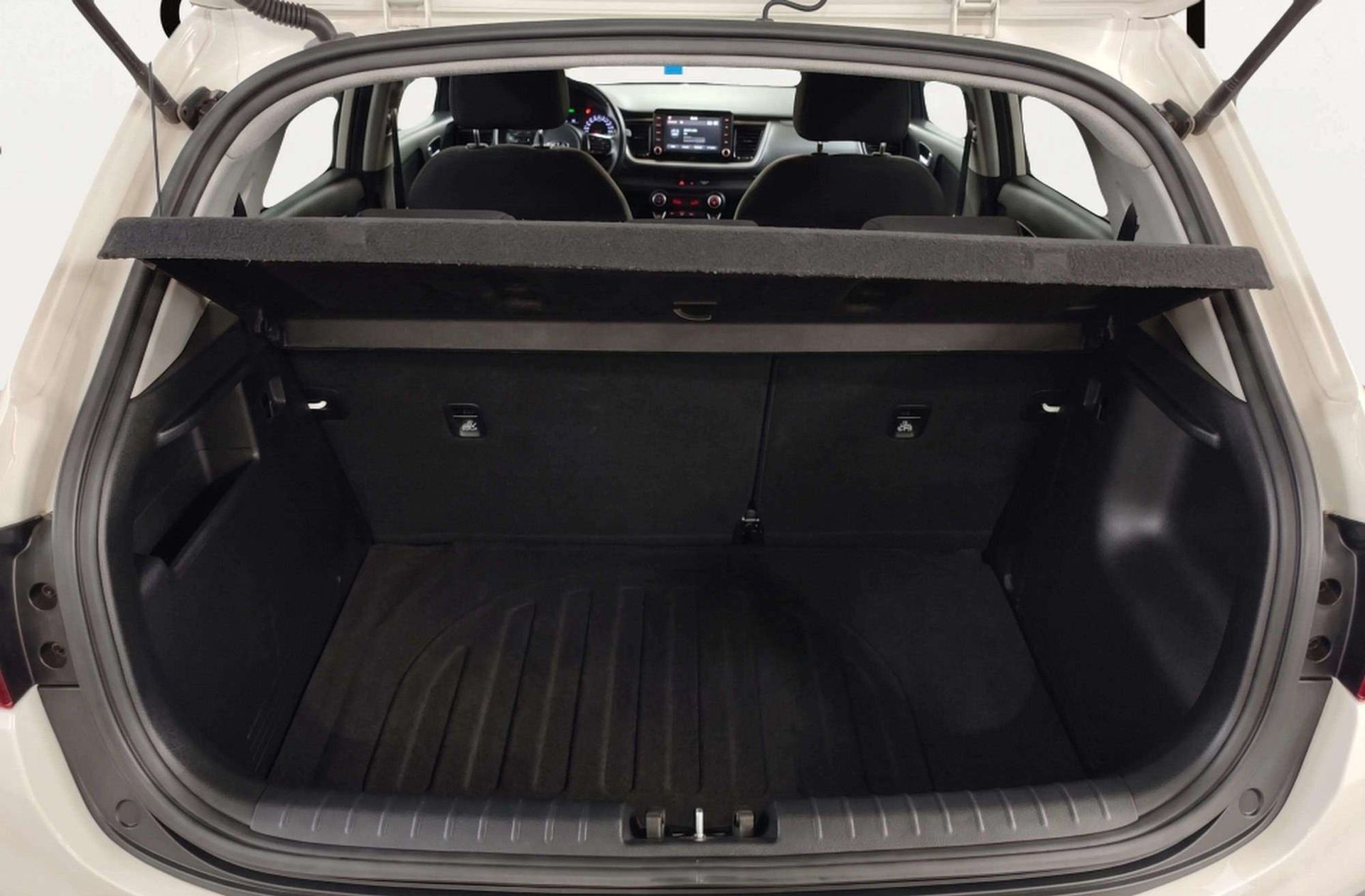 Kia Stonic 1.0 T-GDi Drive - foto 16