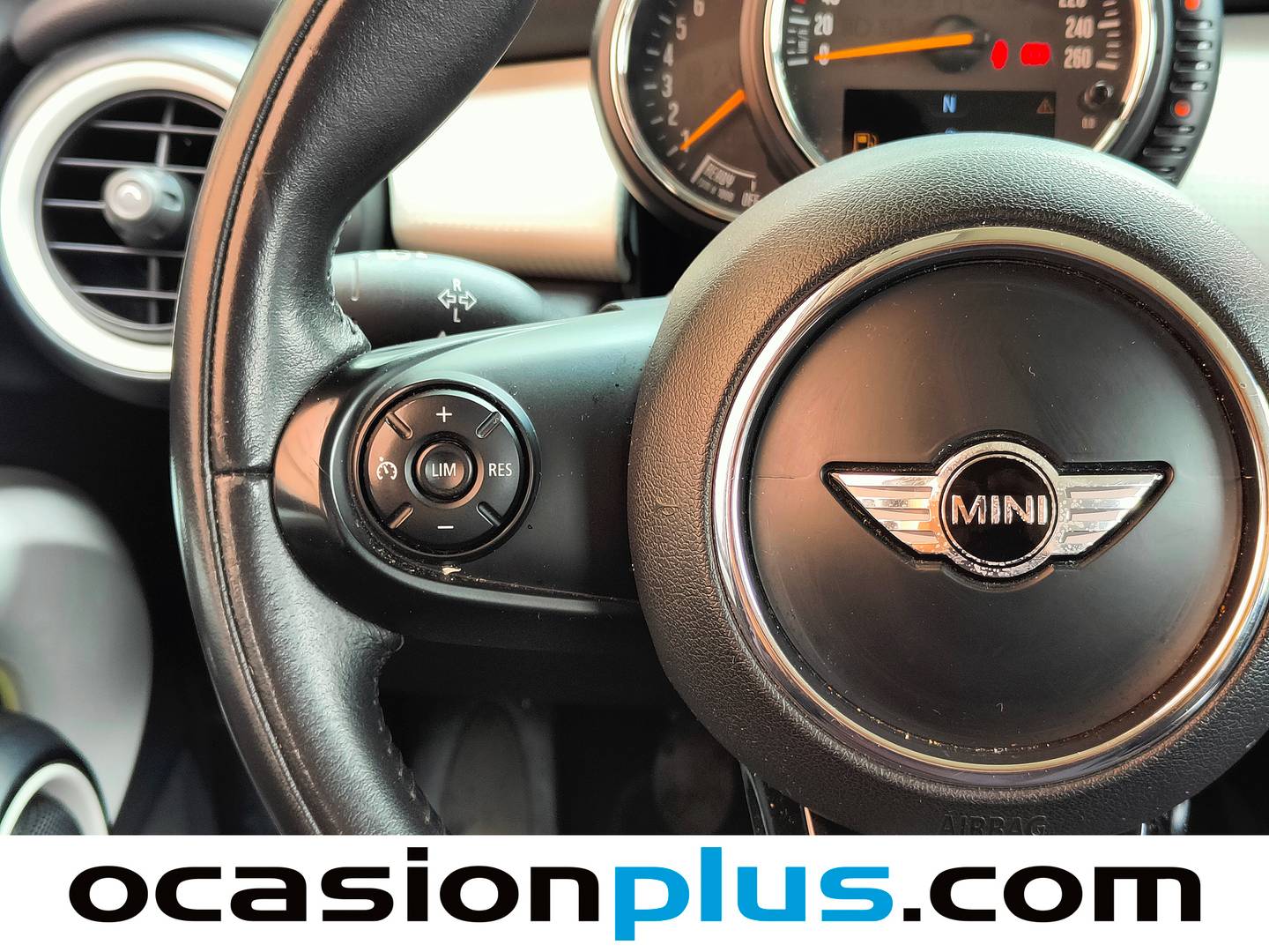 Mini MINI Mini MINI Cooper 5 Puertas 5 Puertas (136 CV) seminuevo