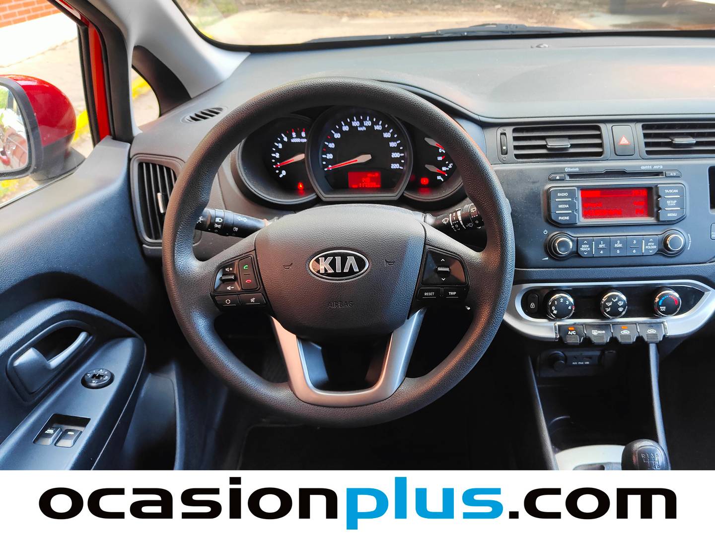 KIA Rio KIA Rio 1.1 CRDi WGT Concept (75 CV) manual