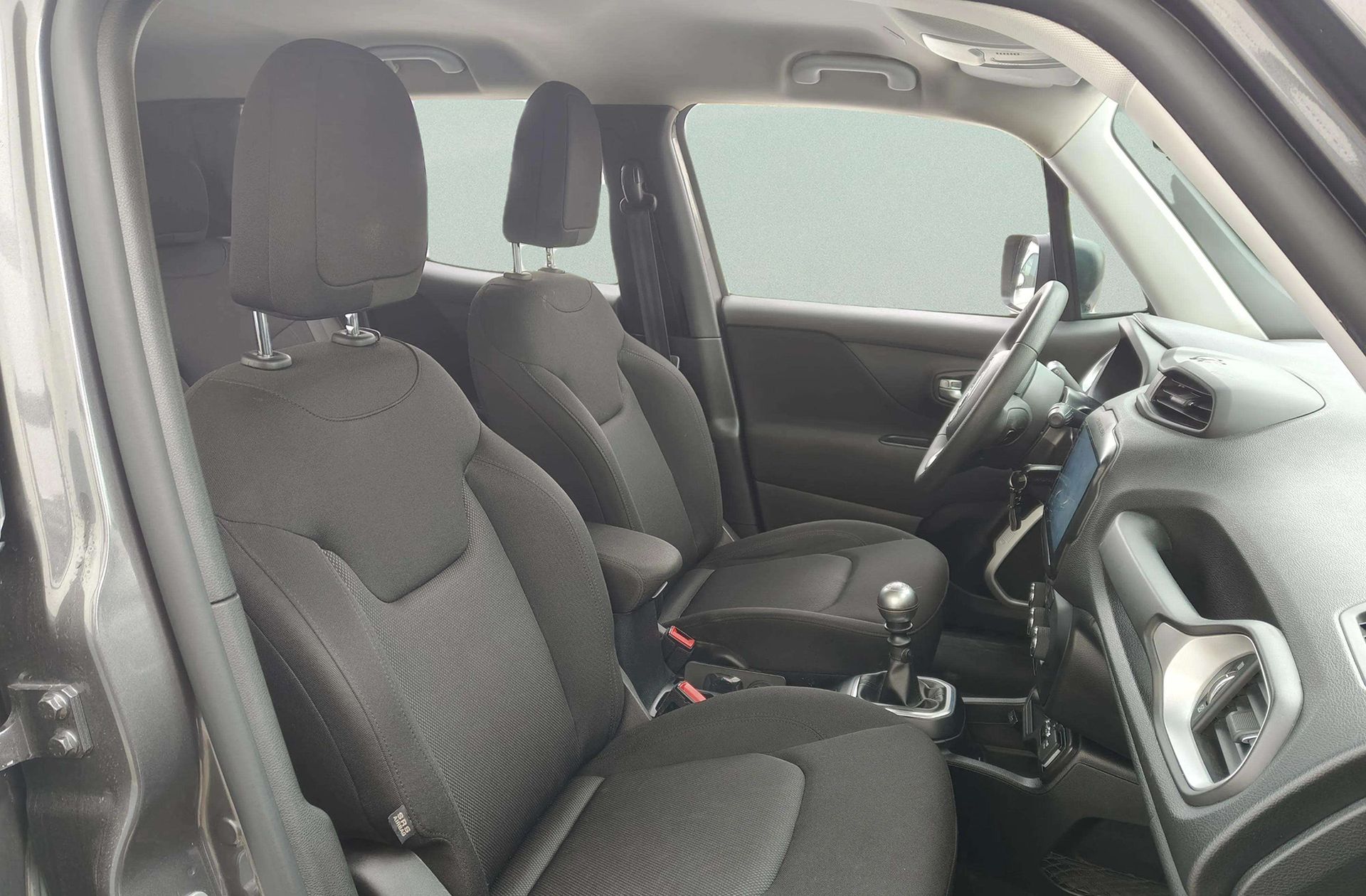 Jeep Renegade 1.0G Sport 4x2 - foto 18