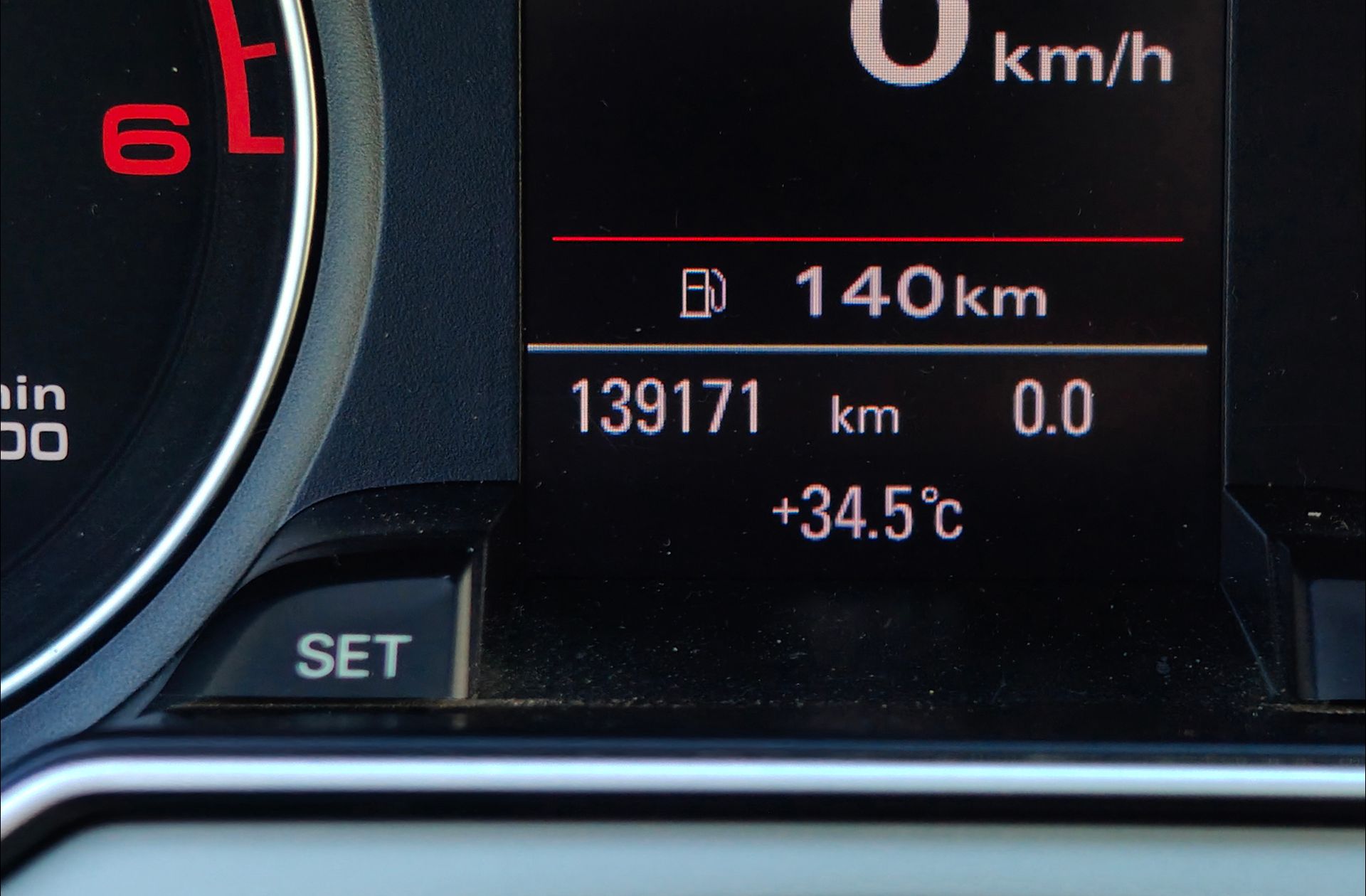 Audi A4 Avant Advanced edition 2.0 TDI - foto 8