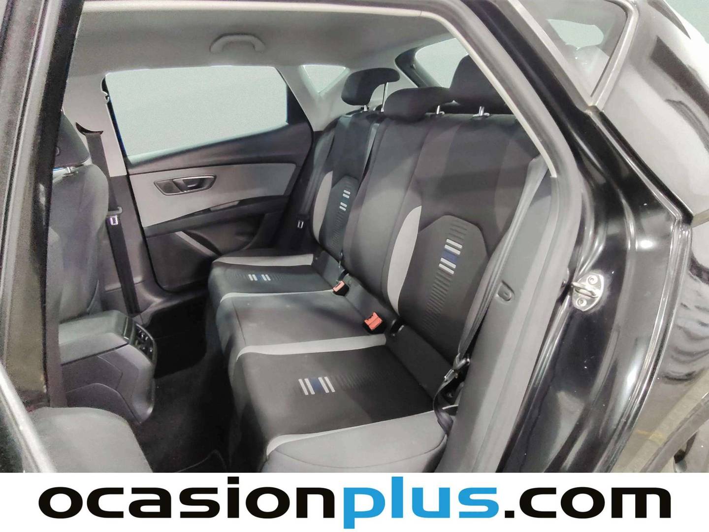 Foto asientos traseros Seat León Seat León 1.0 EcoTSI S&S Style Visio Edition (115 CV)