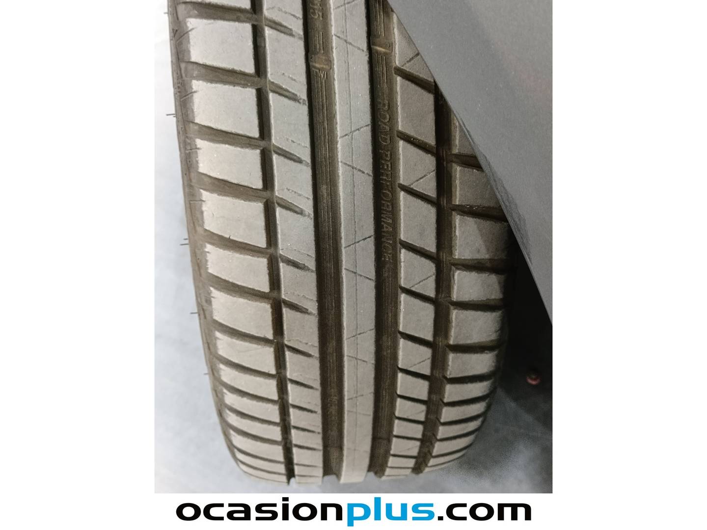 Lancia Ypsilon Lancia Ypsilon 1.2 Elefantino Evo II (69 CV) al mejor precio