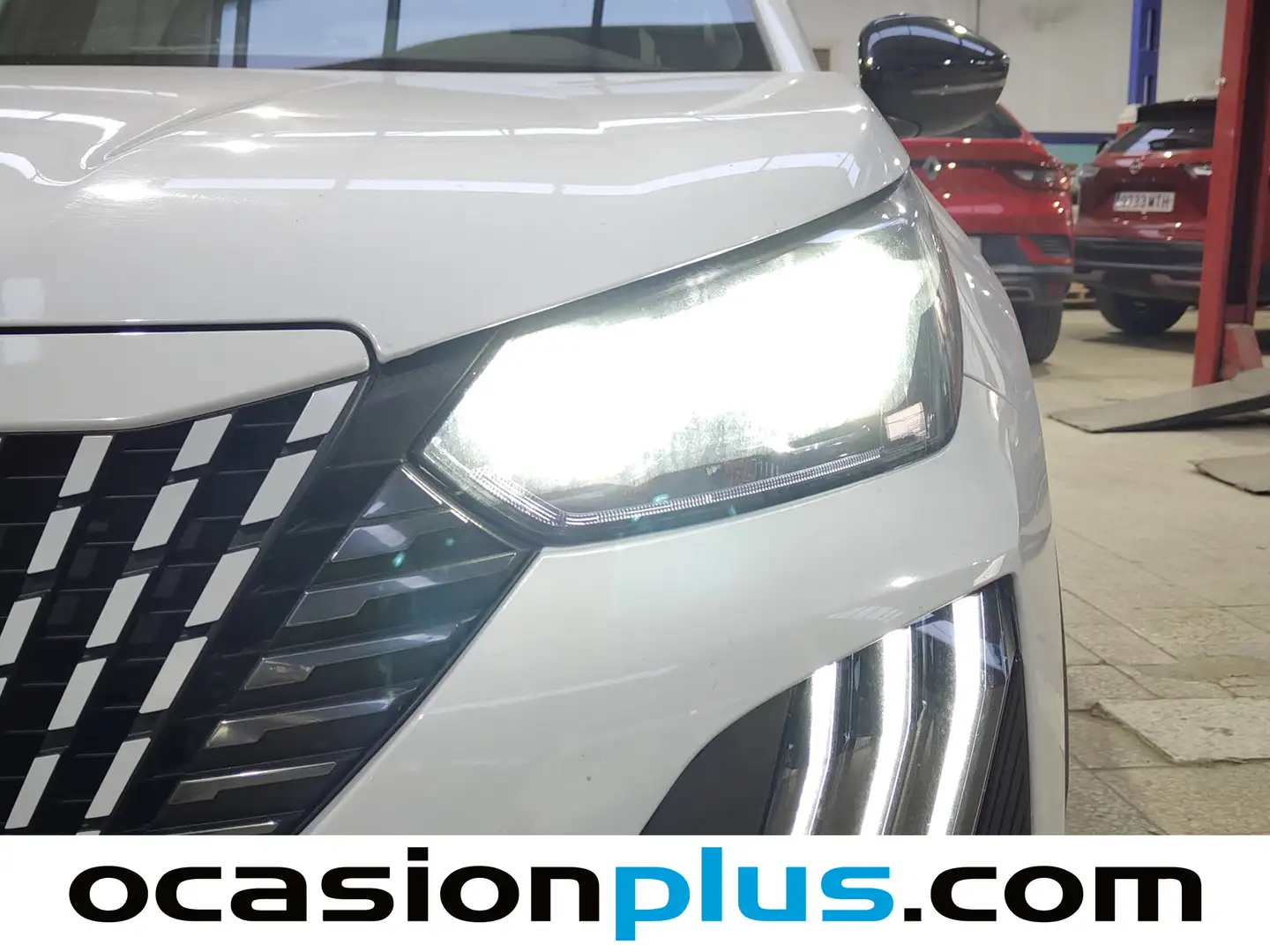 Foto Peugeot 2008 Peugeot 2008 PureTech 100 S&S Allure (100 CV)