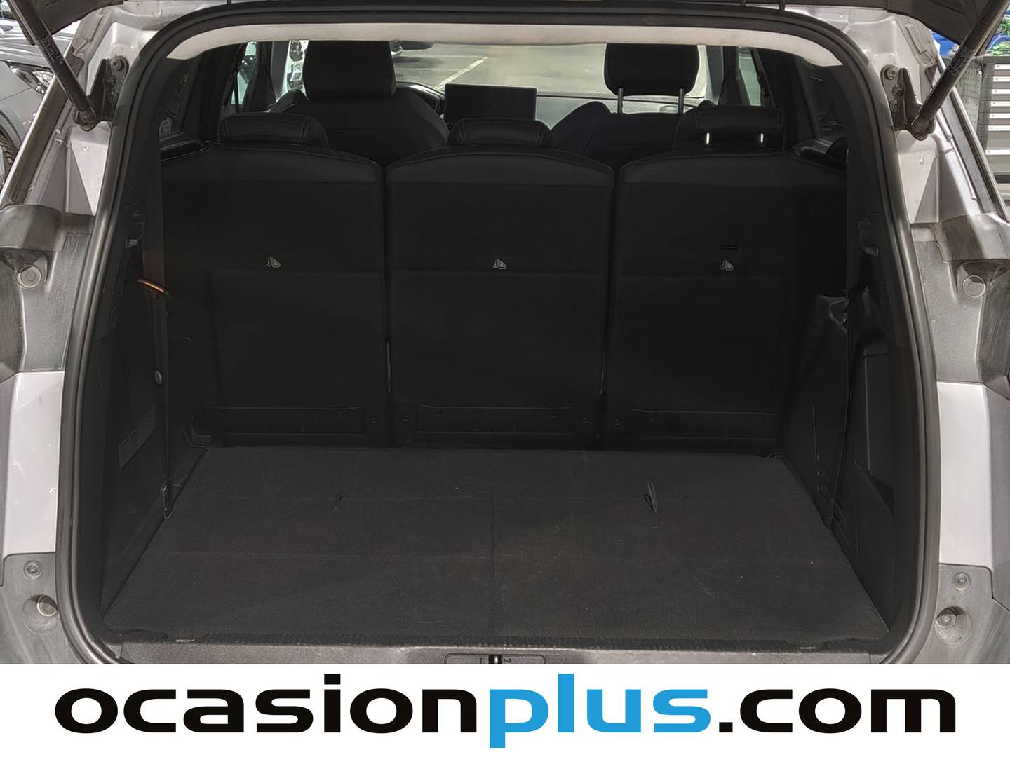 Foto Peugeot 5008 Peugeot 5008 PureTech 130 S&S Allure EAT8  (130 CV) 7 plazas