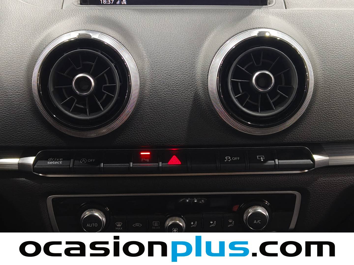 Foto Audi A3 Audi A3 S line edition 1.4 TFSI CoD Ultra (150 CV) Pack S-Line