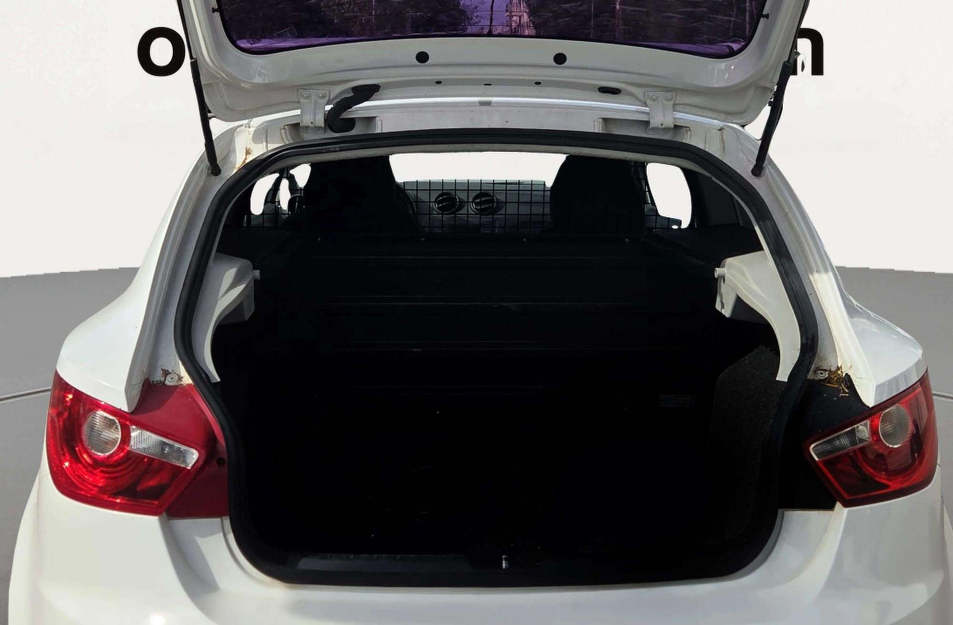 SEAT Ibiza Comercial 1.4 TDI Reference Plus - foto 10