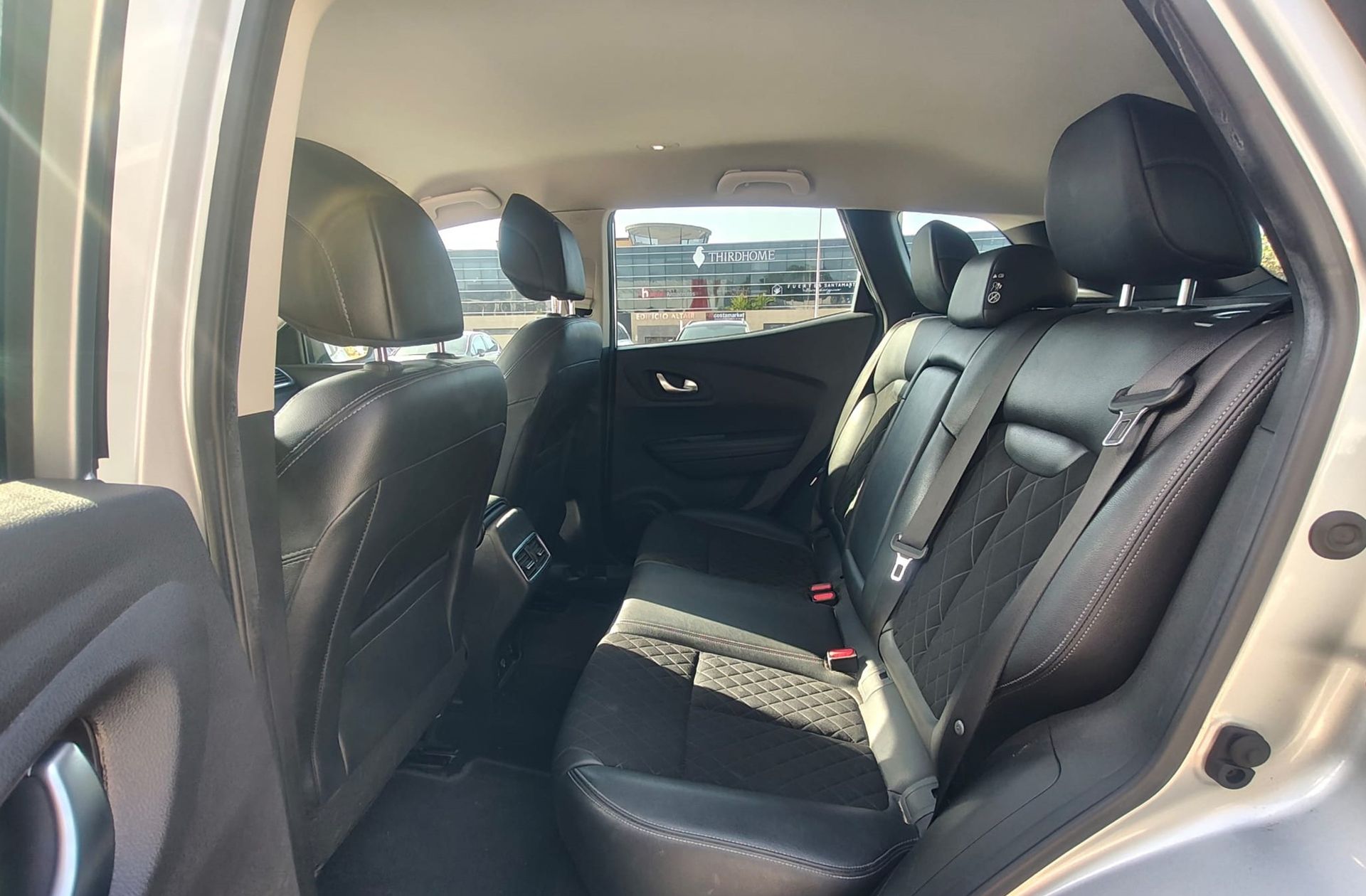 Renault Kadjar Techno TCe GPF EDC - foto 12