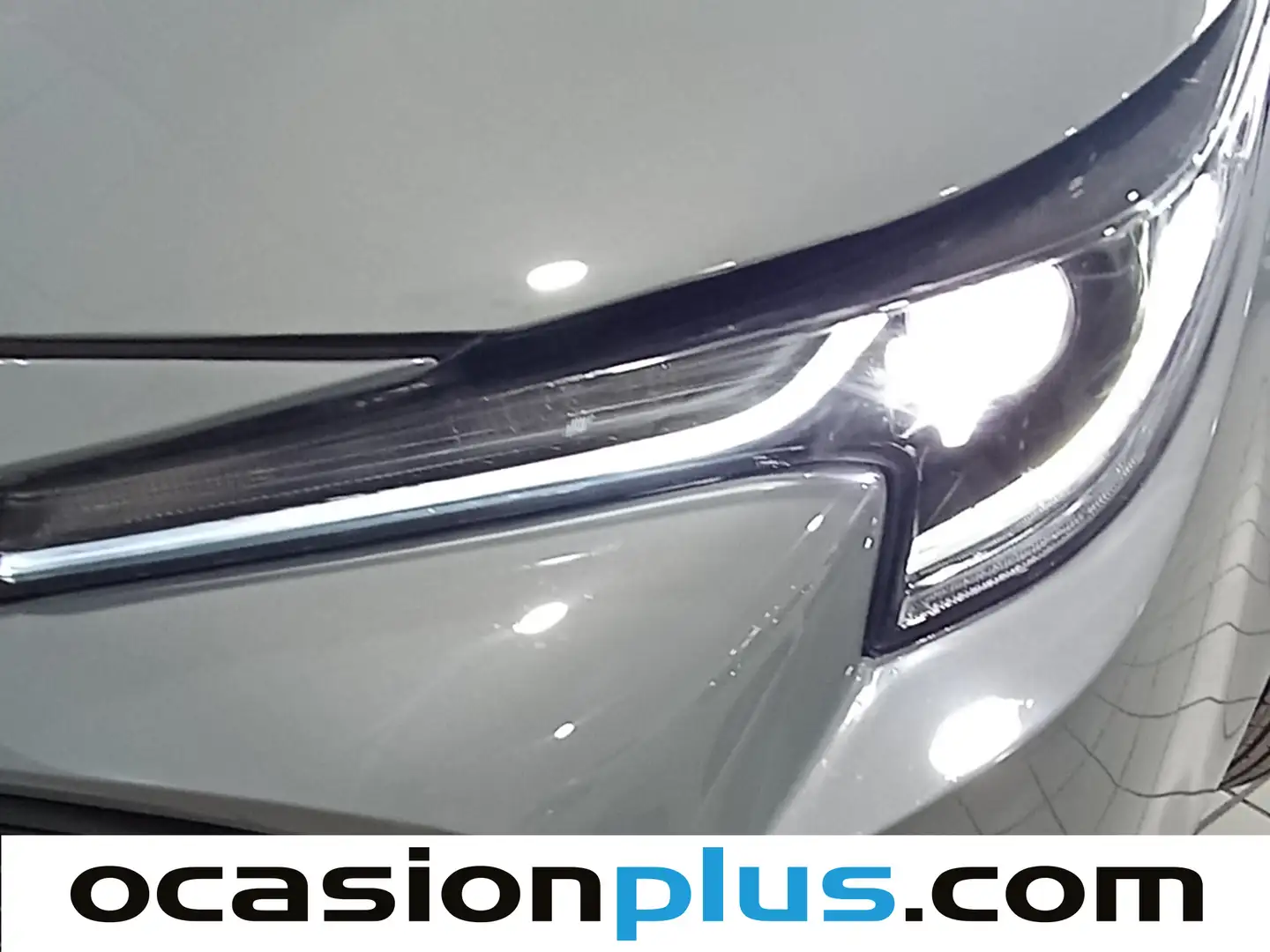 Foto Toyota Corolla Toyota Corolla 180H GR-SPORT E-CVT (184 CV)