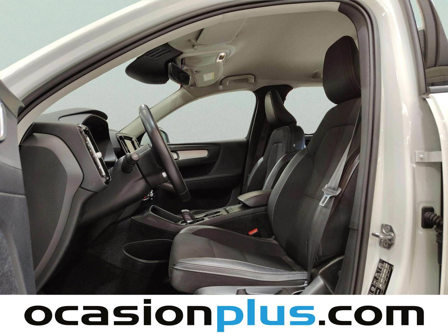 Foto asientos delanteros Volvo XC40 Volvo XC40 D3 Business Plus Auto (150 CV)