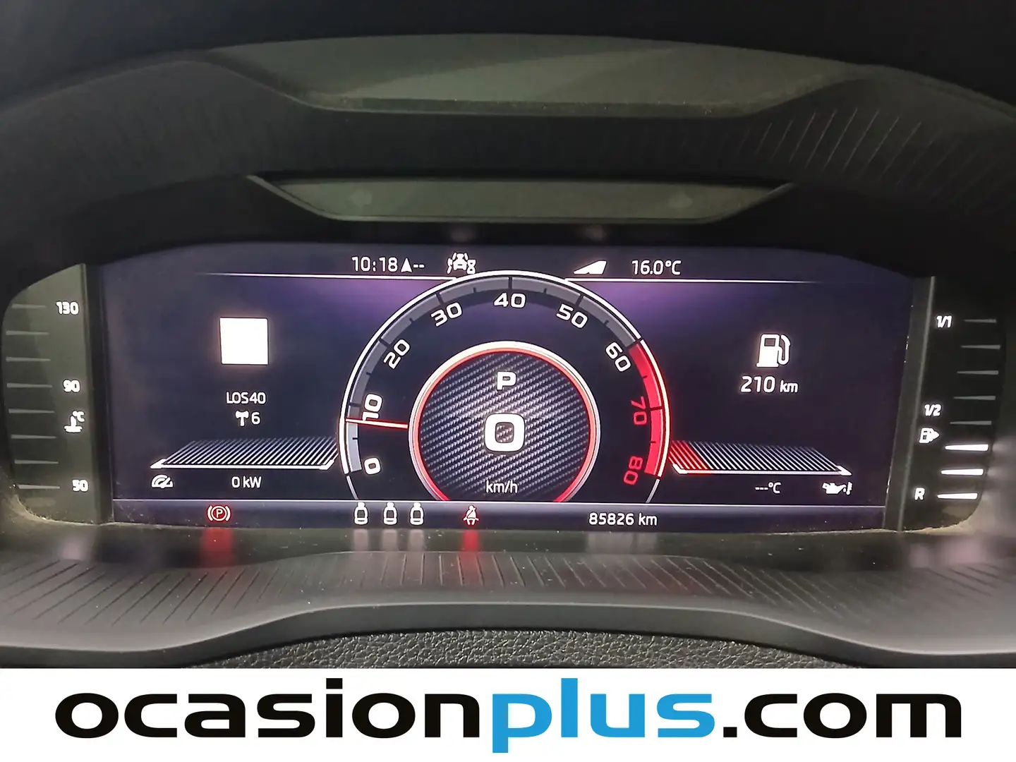 Foto Skoda Karoq Skoda Karoq 1.5 TSI ACT Sportline DSG (150 CV)