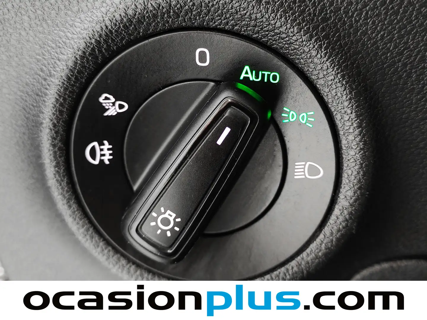 Foto Skoda Karoq Skoda Karoq 1.5 TSI ACT Sportline DSG (150 CV)