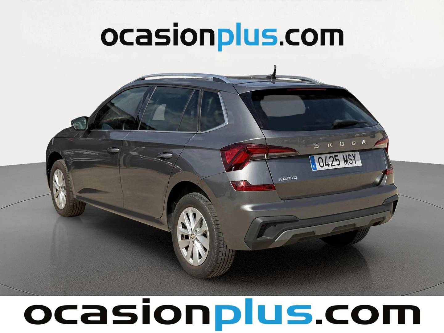 Foto trasera Skoda Kamiq Skoda Kamiq 1.0 TSI Selection DSG (115 CV) izquierda