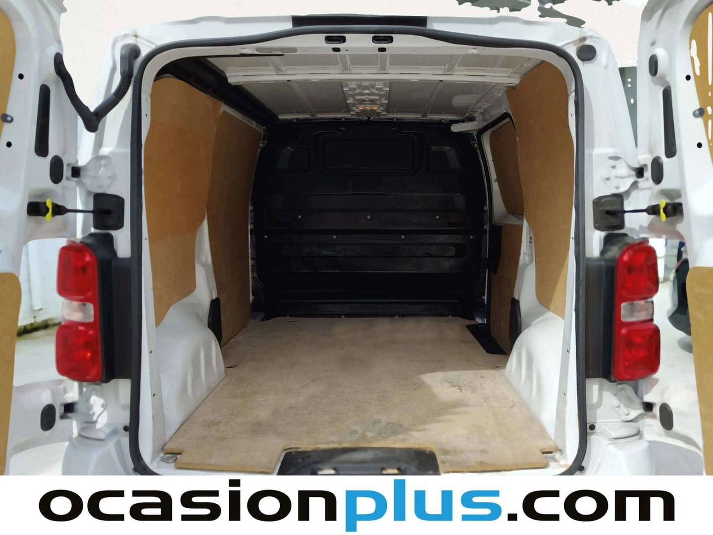 Foto asientos traseros Peugeot Expert Peugeot Expert Furgon BlueHDi 120 S&S Standard (120 CV)