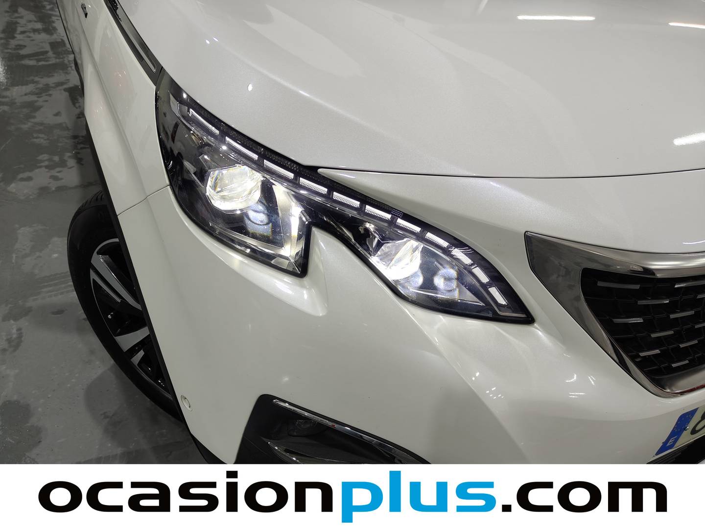 Foto Peugeot 3008 Peugeot 3008 BlueHDI 130 S&S GT Line EAT8 (130 CV)