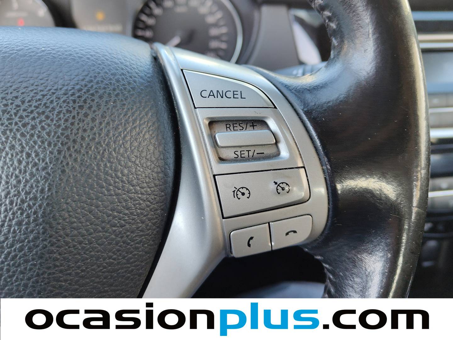Equipamiento del Nissan QASHQAI Nissan Qashqai dCi 110 S&S Acenta 4x2 (110 CV)