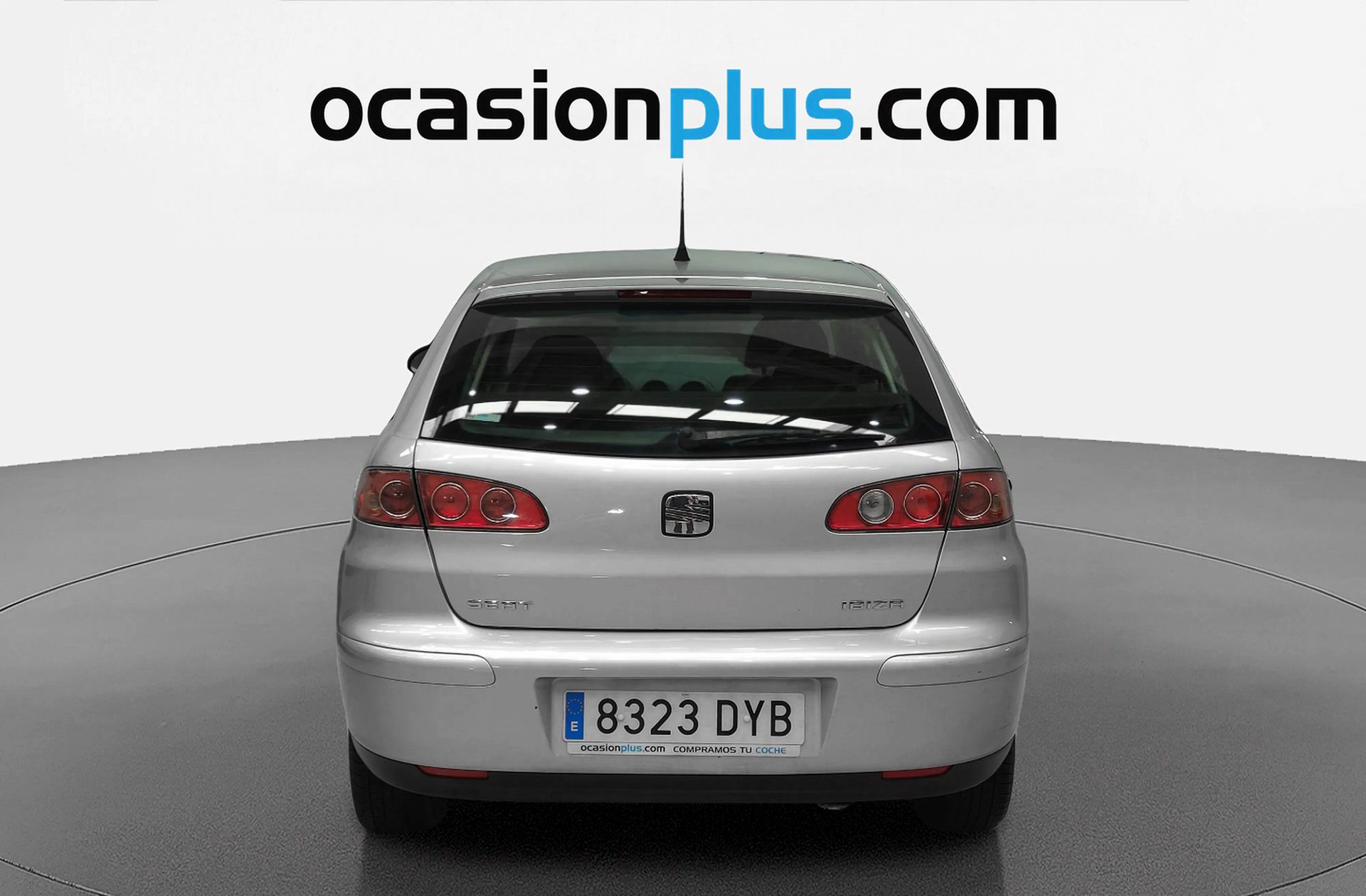 SEAT Ibiza 1.4 16v Reference - foto 12