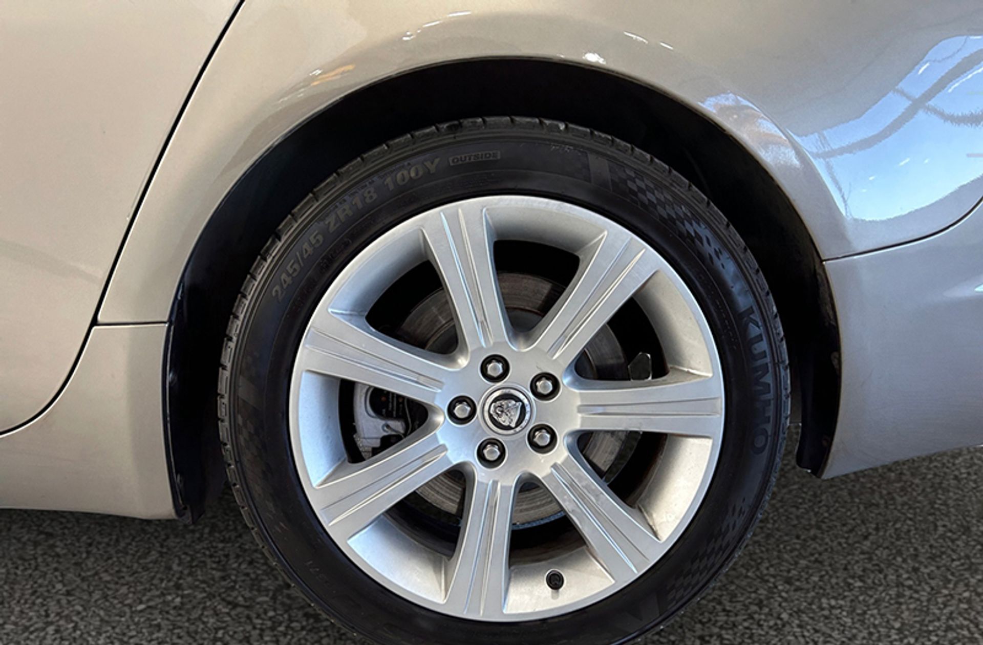 Jaguar XF 3.0 V6 Luxury - foto 34